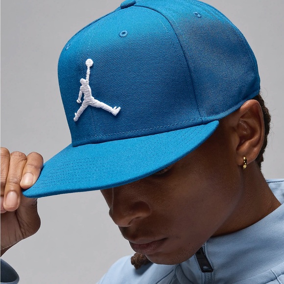 New Air Jordan Nike Pro Jumpman Hat Cap Style FV5296-457 M/L - Picture 3 of 8